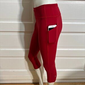 Lululemon Pace Rival Crop Pant Size 8 Dark Red Side Pockets $98